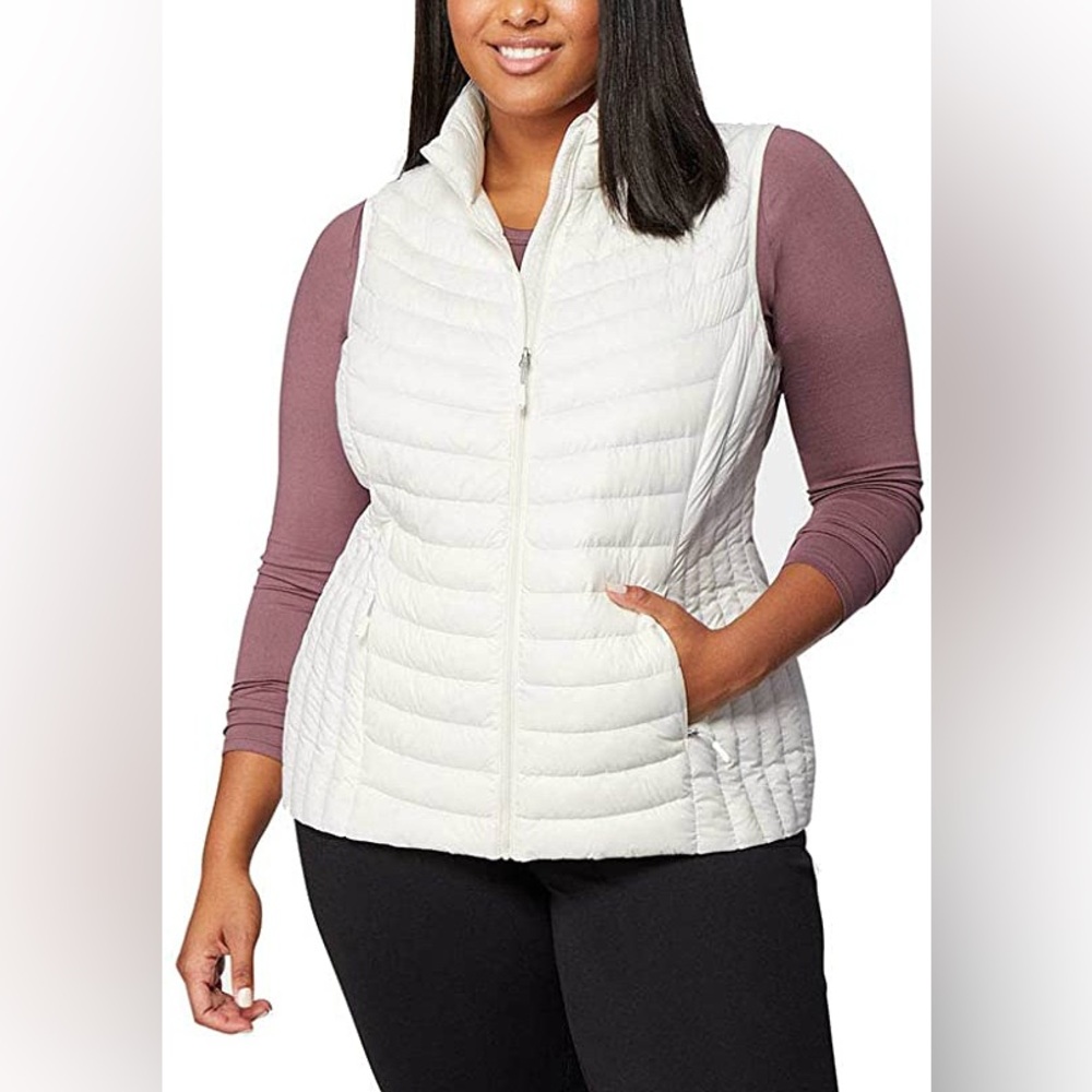 Sz L 32 DEGREES Heat Womens Packable Vest 100% nylon - 100%polyester new wit tag